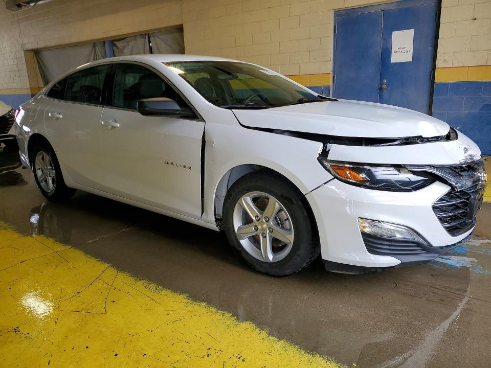 Продажа на аукционе авто 2025 Chevrolet Malibu, vin: 1G1ZC5ST3SF127871, номер лота: 55274896