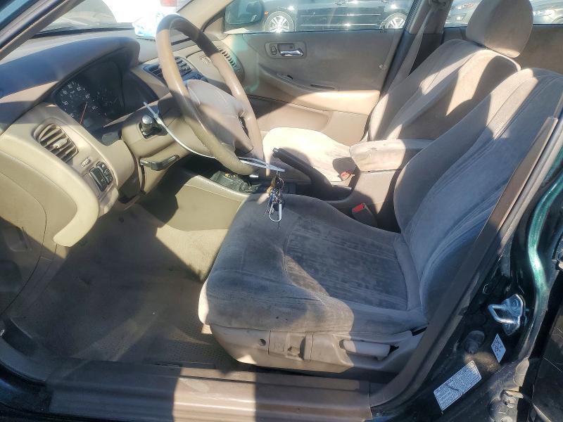 57725136 :رقم المزاد ، JHMCG6676YC030404 vin ، 2000 Honda Accord مزاد بيع