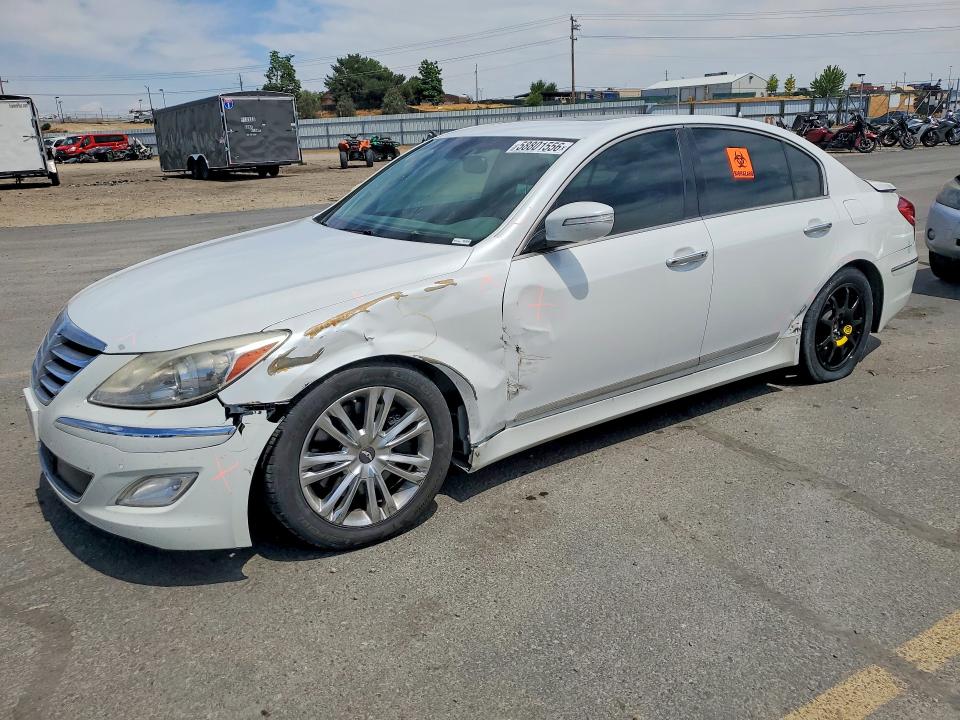 2012 Hyundai Genesis მანქანა იყიდება აუქციონზე, vin: KMHGC4DF2CU165472, აუქციონის ნომერი: 58801556