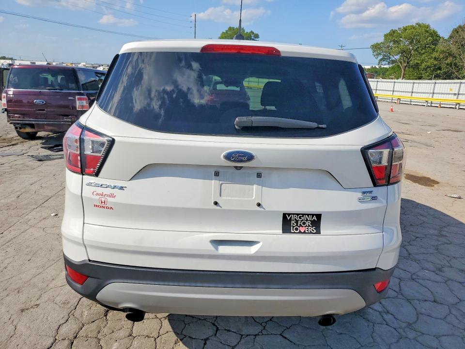 85988455 :رقم المزاد ، 1FMCU9GD3HUC57619 vin ، 2017 Ford Escape مزاد بيع