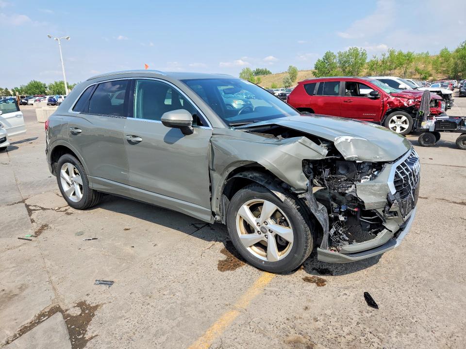 58382316 :رقم المزاد ، WA1AECF31L1053727 vin ، 2020 Audi Q3 مزاد بيع