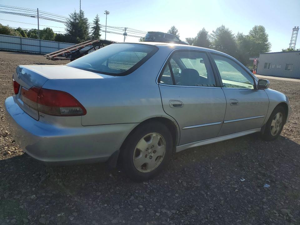 Aukcja sprzedaży 2001 Honda Accord, vin: 1HGCG16571A072246, numer aukcji: 56218536