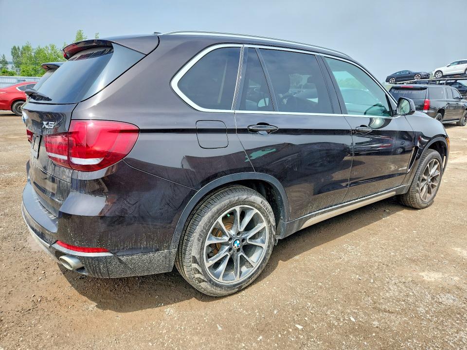 55112536 :رقم المزاد ، 5UXKR0C54F0K58812 vin ، 2015 Bmw X5 مزاد بيع