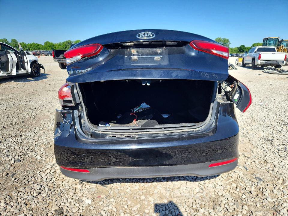 Продажа на аукционе авто 2017 Kia Forte, vin: 3KPFK4A78HE135897, номер лота: 54757246
