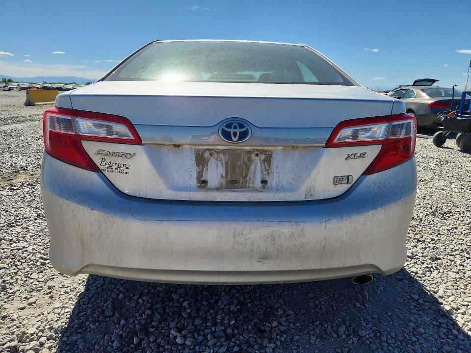 2012 Toyota Camry Hybrid მანქანა იყიდება აუქციონზე, vin: 4T1BD1FK0CU063507, აუქციონის ნომერი: 57264376