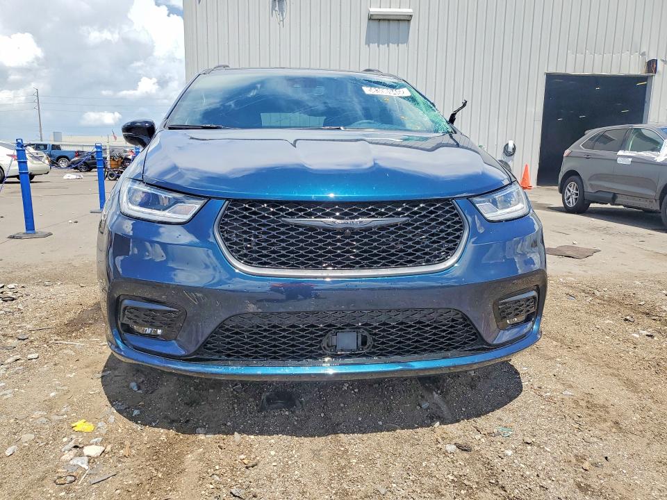 Продажа на аукционе авто 2025 Chrysler Pacifica, vin: 2C4RC1GG4SR582846, номер лота: 58308946