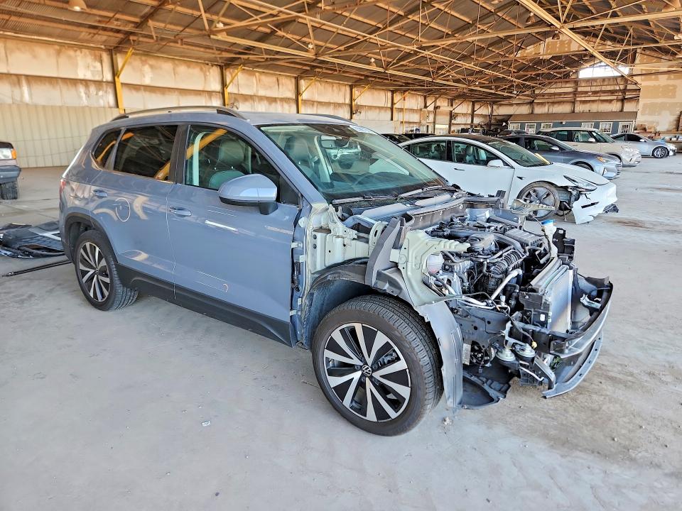 Продаж на аукціоні авто 2022 Volkswagen Taos, vin: 3VVPX7B2XNM097814, номер лоту: 85987245