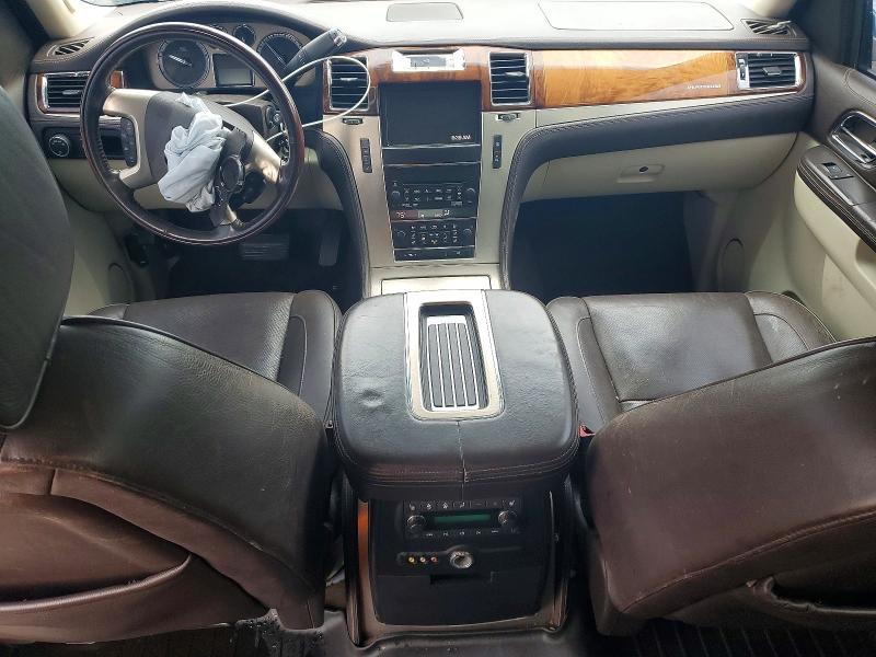 55711886 :رقم المزاد ، 1GYS4KEF8BR260418 vin ، 2011 Cadillac Escalade مزاد بيع
