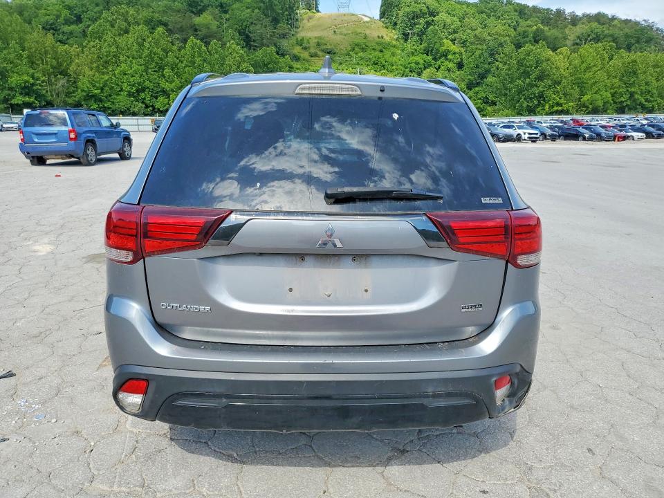 2020 Mitsubishi Outlander მანქანა იყიდება აუქციონზე, vin: JA4AZ3A34LZ006852, აუქციონის ნომერი: 56315106