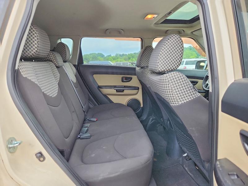 57536776 :رقم المزاد ، KNDJT2A27B7713561 vin ، 2011 Kia Soul مزاد بيع