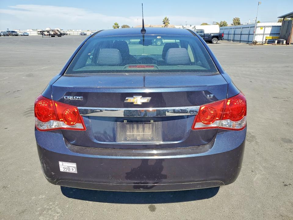 57262196 :رقم المزاد ، 1G1PC5SBXE7107548 vin ، 2014 Chevrolet Cruze مزاد بيع