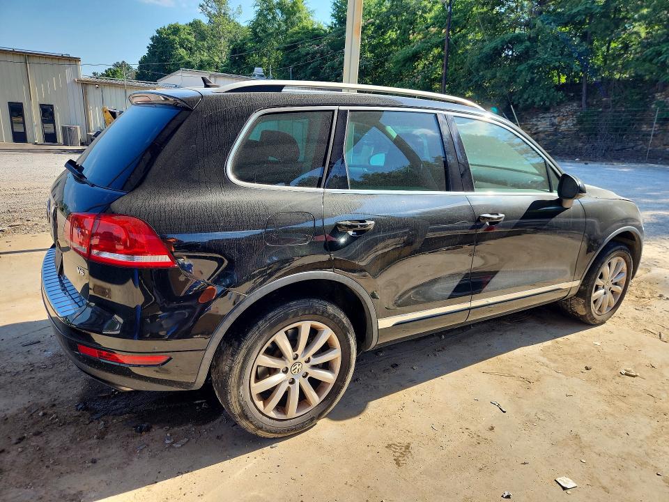 2012 Volkswagen Touareg მანქანა იყიდება აუქციონზე, vin: WVGEF9BP0CD008157, აუქციონის ნომერი: 55697396