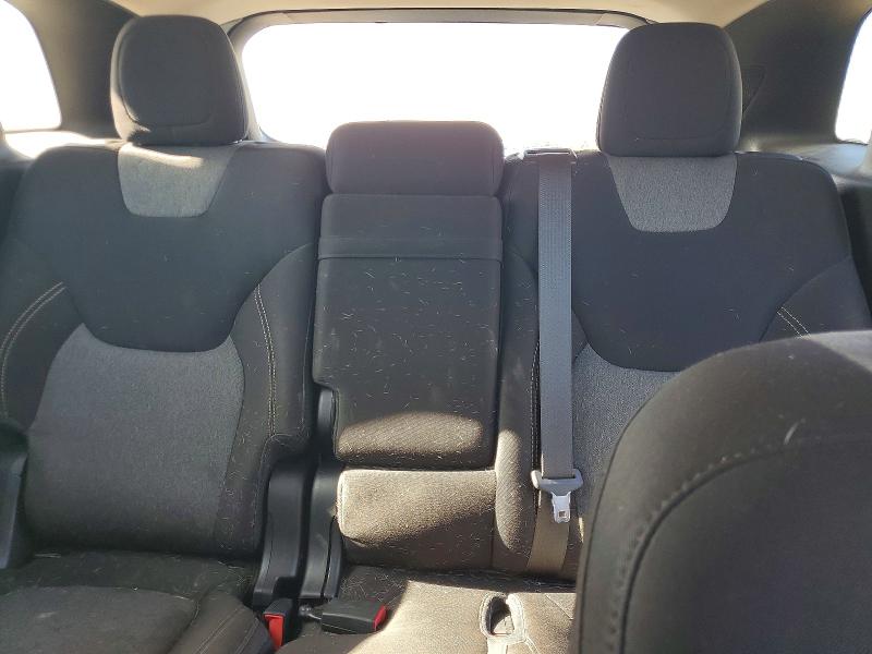 56047496 :رقم المزاد ، 1C4PJLAB8FW760440 vin ، 2015 Jeep Cherokee مزاد بيع