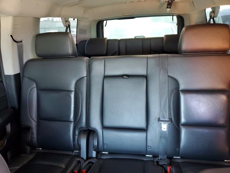 2018 Chevrolet Suburban მანქანა იყიდება აუქციონზე, vin: 1GNSKHKC0JR371284, აუქციონის ნომერი: 85459165