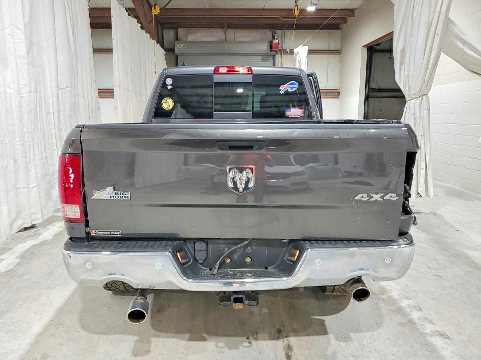 58490756 :رقم المزاد ، 1C6RR7LT4KS639489 vin ، 2019 Ram 1500 Classic مزاد بيع