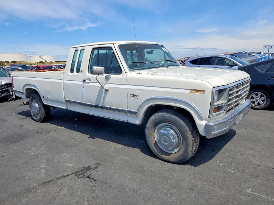 56525776 :رقم المزاد ، 1FTHX25L6GKB87112 vin ، 1986 Ford F250 مزاد بيع