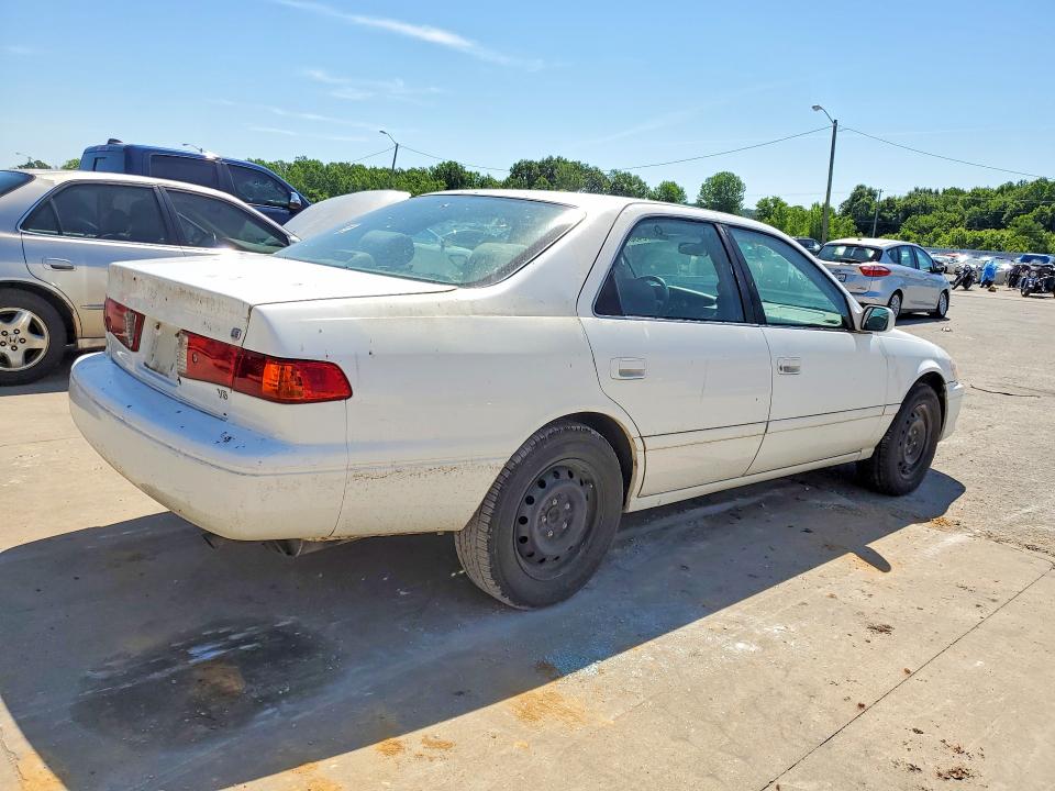 2001 Toyota Camry მანქანა იყიდება აუქციონზე, vin: 4T1BF22K61U968076, აუქციონის ნომერი: 55233496