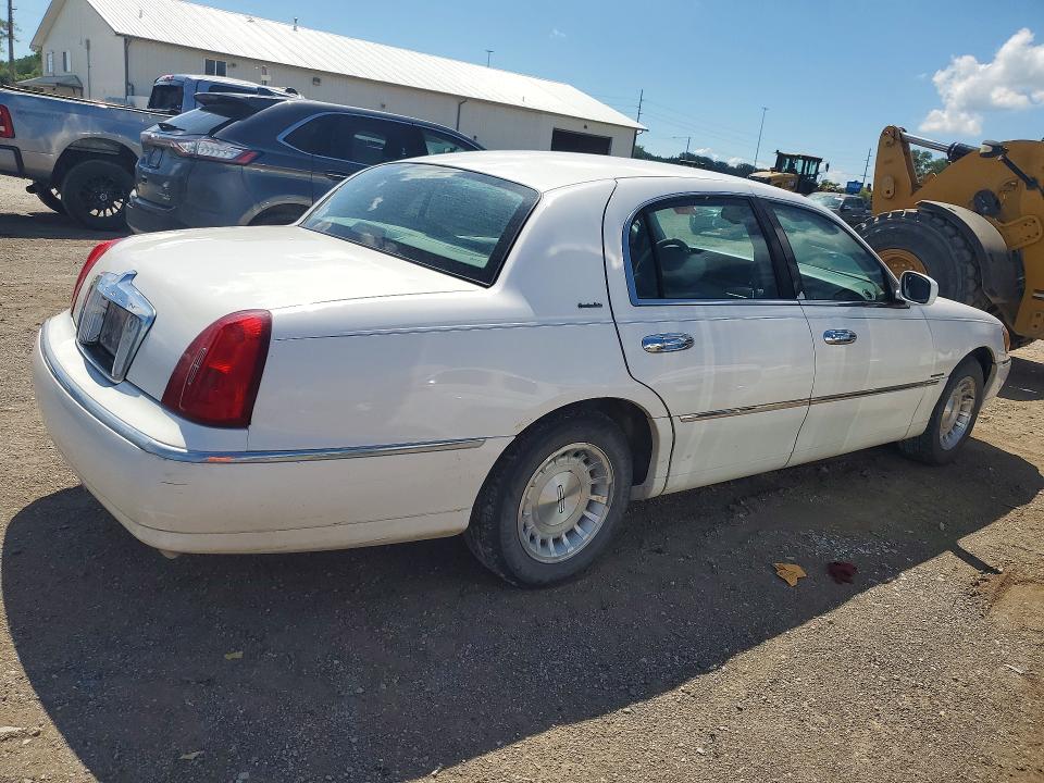 Aukcja sprzedaży 1998 Lincoln Town Car, vin: 1LNFM81W5WY663487, numer aukcji: 56250846