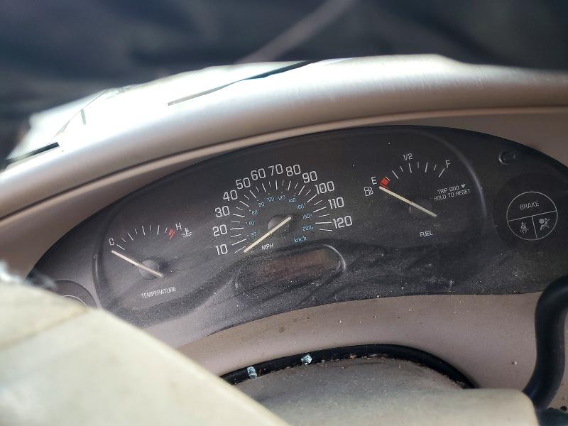 55433236 :رقم المزاد ، 2G4WS52J4Y1313023 vin ، 2000 Buick Century مزاد بيع