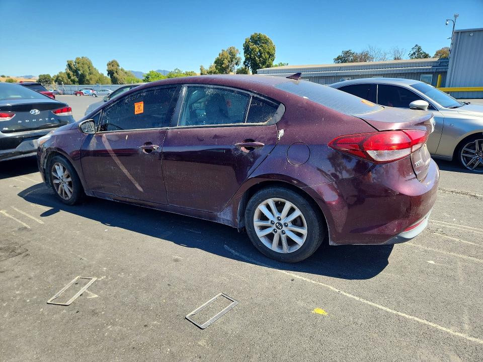 Продажа на аукционе авто 2017 Kia Forte, vin: 3KPFL4A75HE147003, номер лота: 56771446