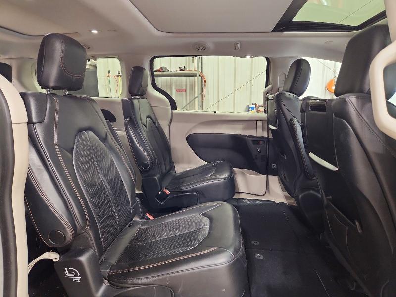 57527996 :رقم المزاد ، 2C4RC1EG2KR645381 vin ، 2019 Chrysler Pacifica مزاد بيع