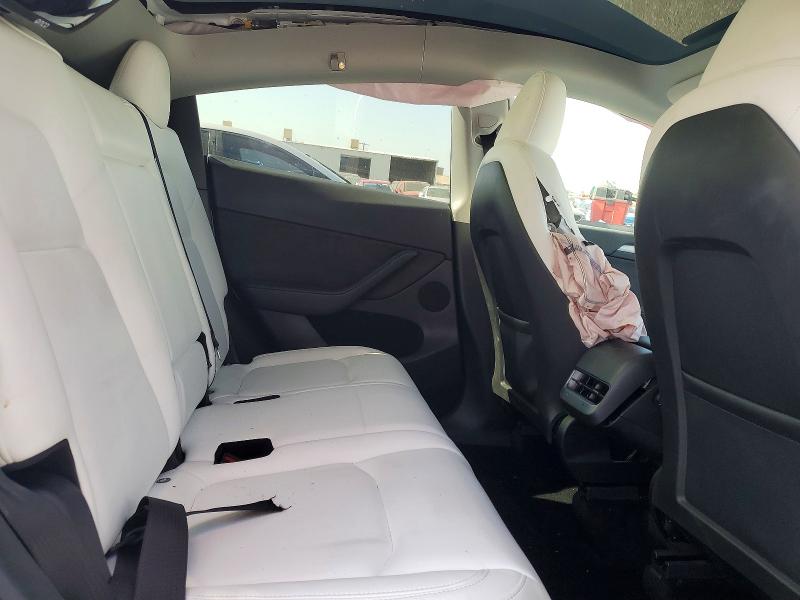 2024 Tesla Model Y მანქანა იყიდება აუქციონზე, vin: 7SAYGAEE4RF048305, აუქციონის ნომერი: 58650216