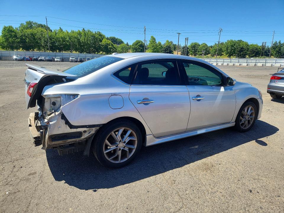 2015 Nissan Sentra მანქანა იყიდება აუქციონზე, vin: 3N1AB7AP7FY281797, აუქციონის ნომერი: 55791486