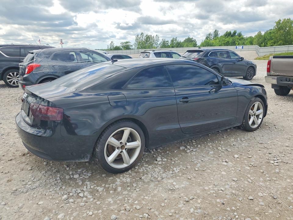 57308556 :رقم المزاد ، WAULFAFR7AA026952 vin ، 2010 Audi A5 مزاد بيع