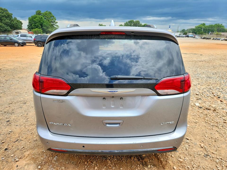 Продажа на аукционе авто 2018 Chrysler Pacifica, vin: 2C4RC1GG4JR246015, номер лота: 53794676