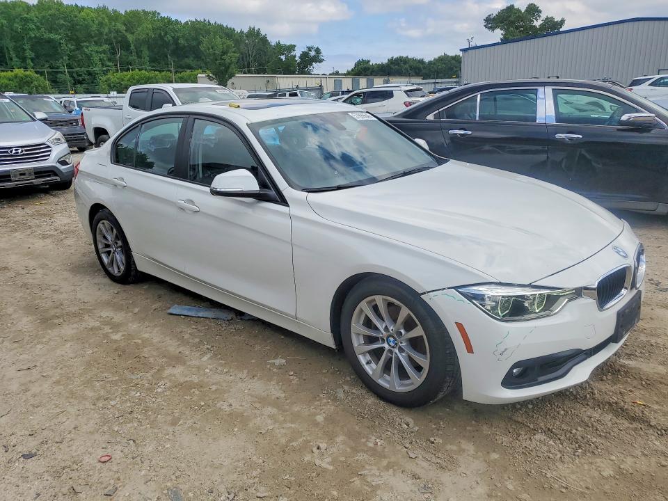 2018 Bmw 320 მანქანა იყიდება აუქციონზე, vin: WBA8A3C54JA358767, აუქციონის ნომერი: 57899646