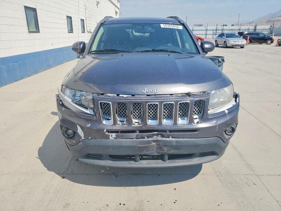 58305656 :رقم المزاد ، 1C4NJDEB2FD427332 vin ، 2015 Jeep Compass مزاد بيع