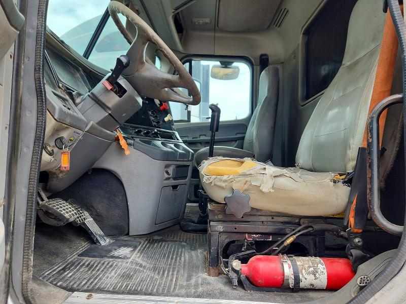 Продажа на аукционе авто 2007 Freightliner Conventional, vin: 1FUJA6CK47LY07298, номер лота: 57522246