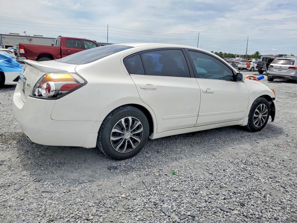 2012 Nissan Altima მანქანა იყიდება აუქციონზე, vin: 1N4AL2AP7CC101614, აუქციონის ნომერი: 56860306