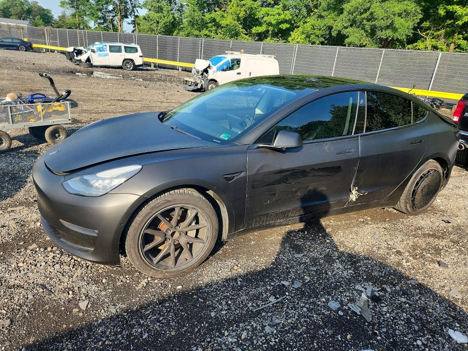 Продажа на аукционе авто 2018 Tesla Model 3, vin: 5YJ3E1EA9JF153582, номер лота: 56687966