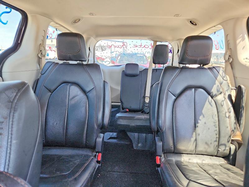 2018 Chrysler Pacifica მანქანა იყიდება აუქციონზე, vin: 2C4RC1BG2JR211268, აუქციონის ნომერი: 57890016