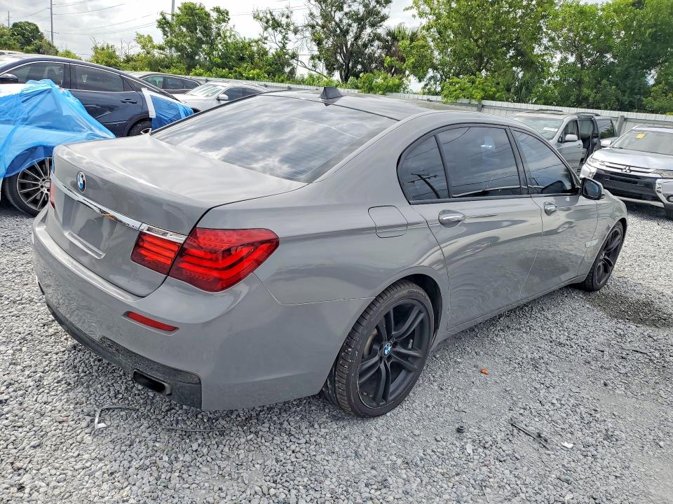 2015 Bmw 740 მანქანა იყიდება აუქციონზე, vin: WBAYE4C57FD139009, აუქციონის ნომერი: 56028696