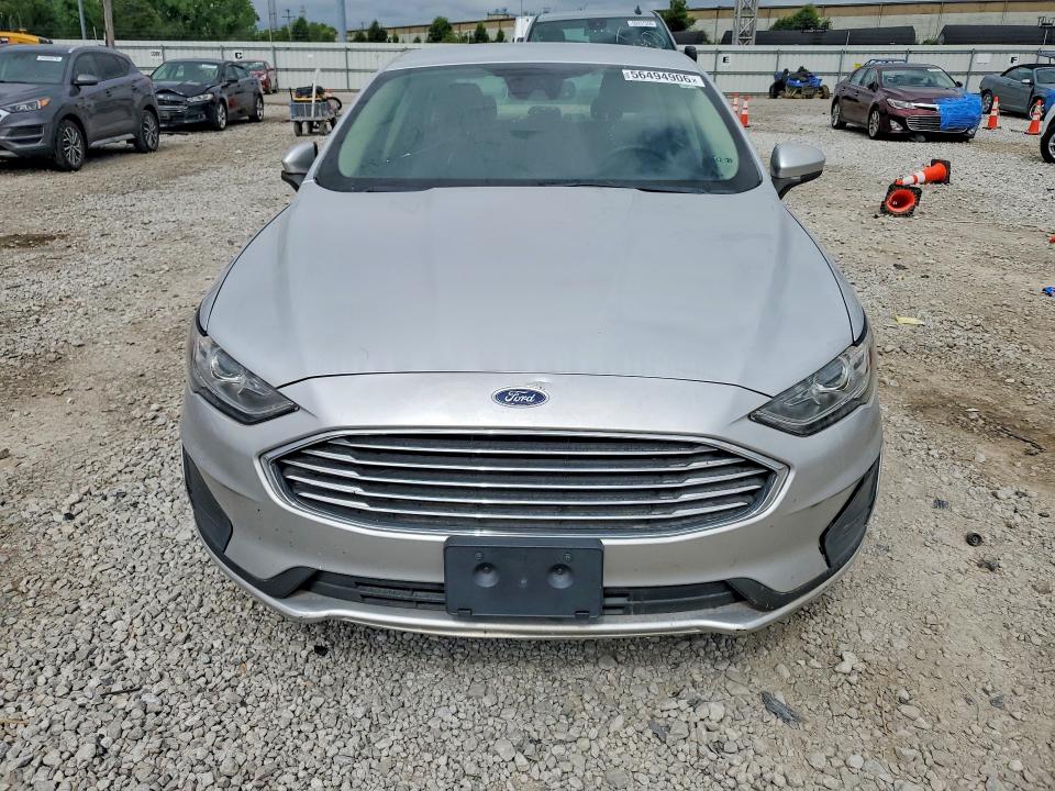 56494906 :رقم المزاد ، 3FA6P0HD5KR272565 vin ، 2019 Ford Fusion مزاد بيع