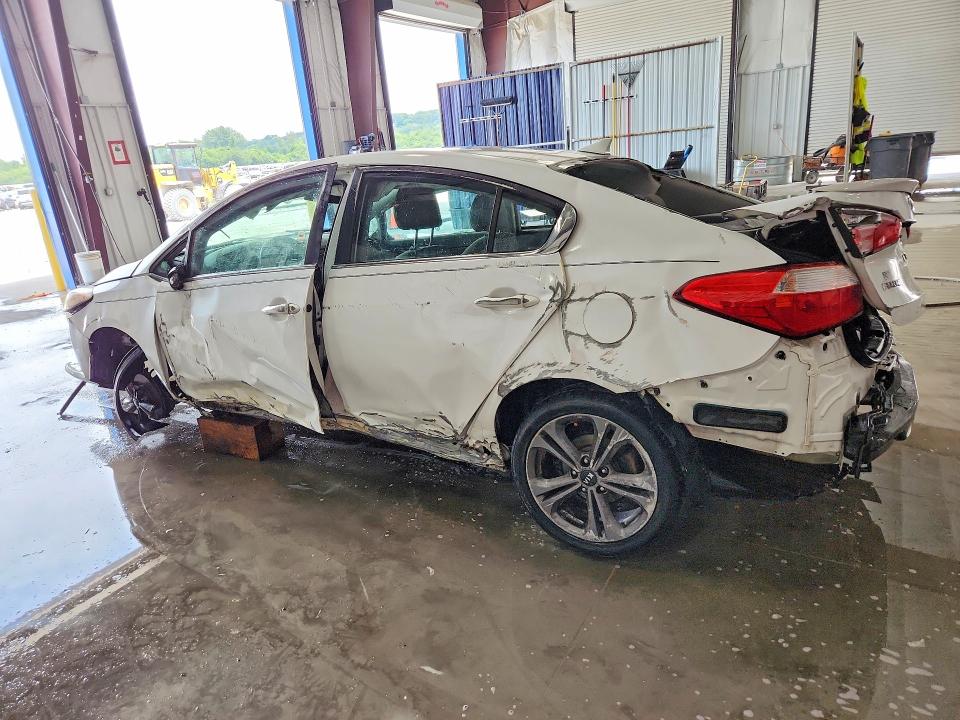 2015 Kia Forte მანქანა იყიდება აუქციონზე, vin: KNAFX4A87F5291512, აუქციონის ნომერი: 55929656