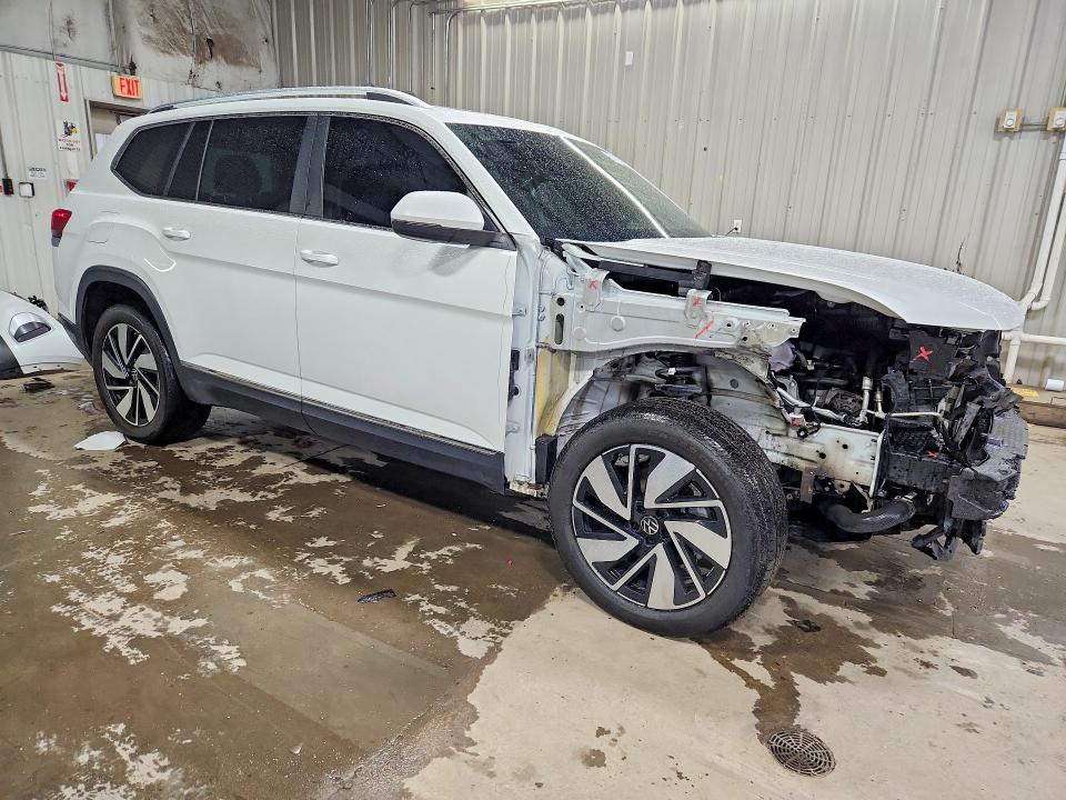 57137526 :رقم المزاد ، 1V2BR2CA5RC531557 vin ، 2024 Volkswagen Atlas مزاد بيع