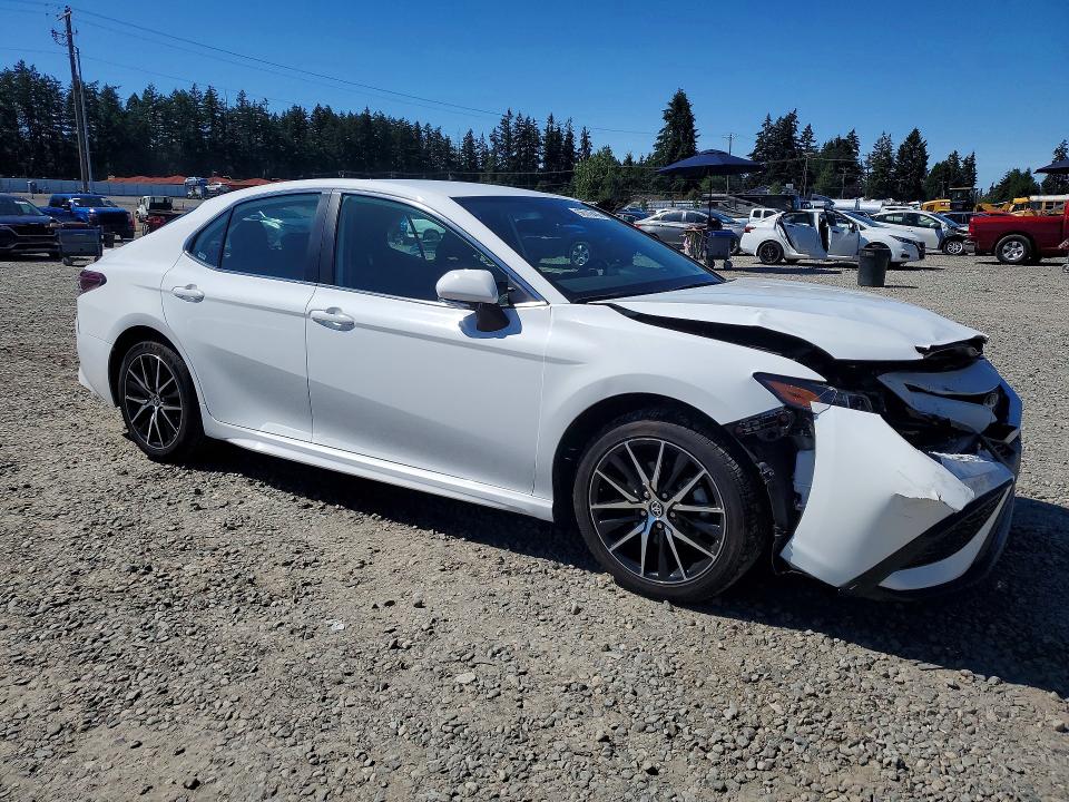 Продажа на аукционе авто 2024 Toyota Camry, vin: 4T1G11AK3RU251730, номер лота: 56745486