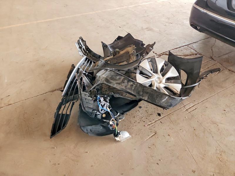 2012 Hyundai Genesis მანქანა იყიდება აუქციონზე, vin: KMHGC4DD1CU154199, აუქციონის ნომერი: 58757316