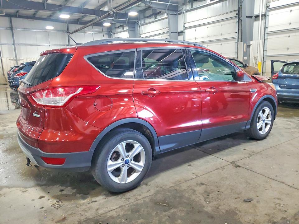 55589126 :رقم المزاد ، 1FMCU0G92EUA88454 vin ، 2014 Ford Escape مزاد بيع