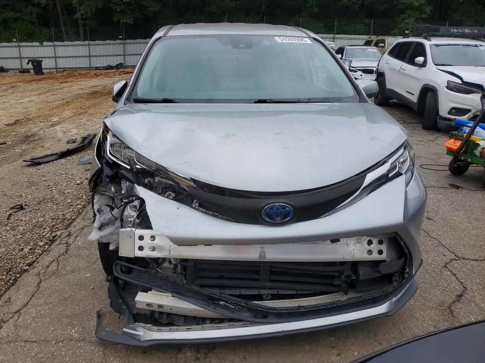 2021 Toyota Sienna მანქანა იყიდება აუქციონზე, vin: 5TDKRKEC1MS065469, აუქციონის ნომერი: 54560996
