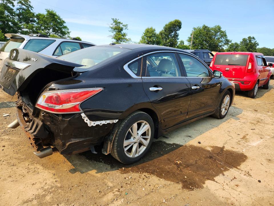 Продажа на аукционе авто 2015 Nissan Altima, vin: 1N4AL3AP5FC570839, номер лота: 56605136