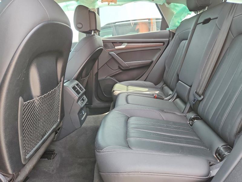 55875456 :رقم المزاد ، WA1ABAFY4N2132881 vin ، 2022 Audi Q5 مزاد بيع