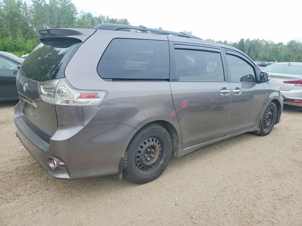 Продажа на аукционе авто 2014 Toyota Sienna, vin: 5TDXK3DC6ES412698, номер лота: 57897796