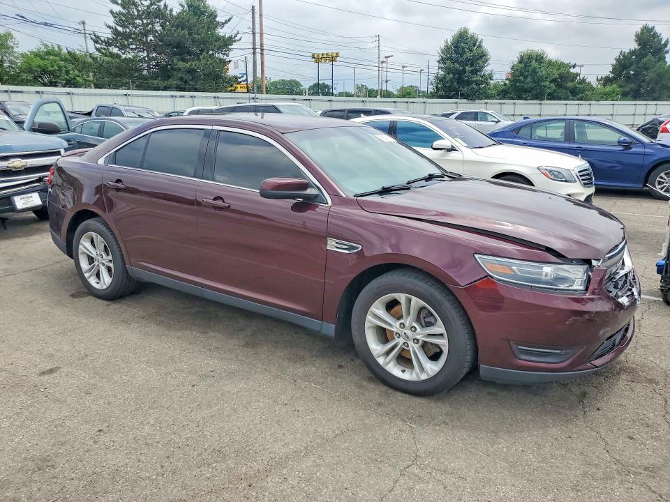2018 Ford Taurus მანქანა იყიდება აუქციონზე, vin: 1FAHP2E89JG135601, აუქციონის ნომერი: 56343186