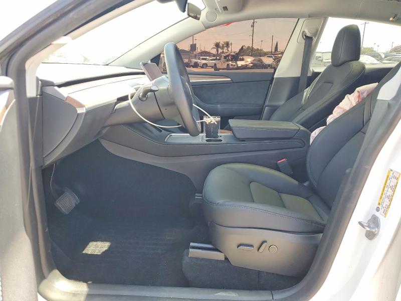 2024 Tesla Model Y მანქანა იყიდება აუქციონზე, vin: 7SAYGDEE5RF081637, აუქციონის ნომერი: 58641986