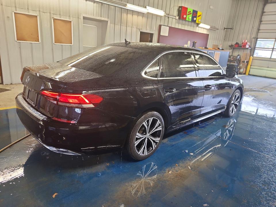 Продаж на аукціоні авто 2021 Volkswagen Passat, vin: 1VWSA7A3XMC008891, номер лоту: 56667126