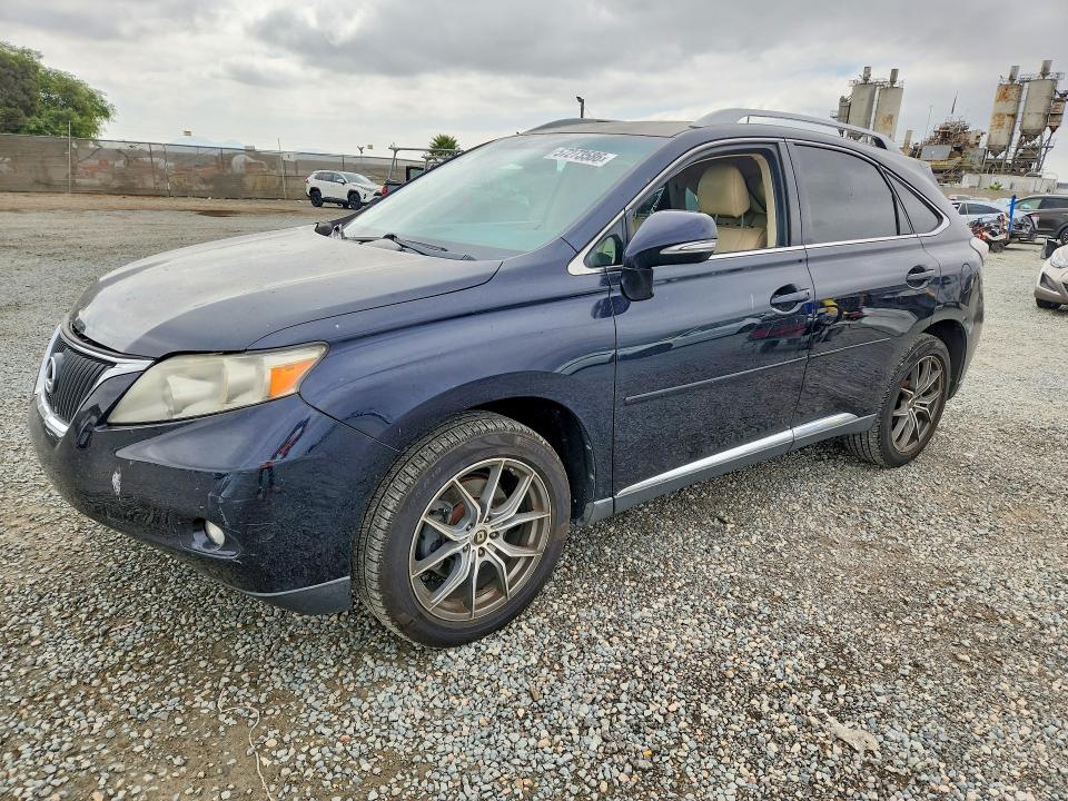 57273586 :رقم المزاد ، 2T2ZK1BA2AC010187 vin ، 2010 Lexus Rx مزاد بيع